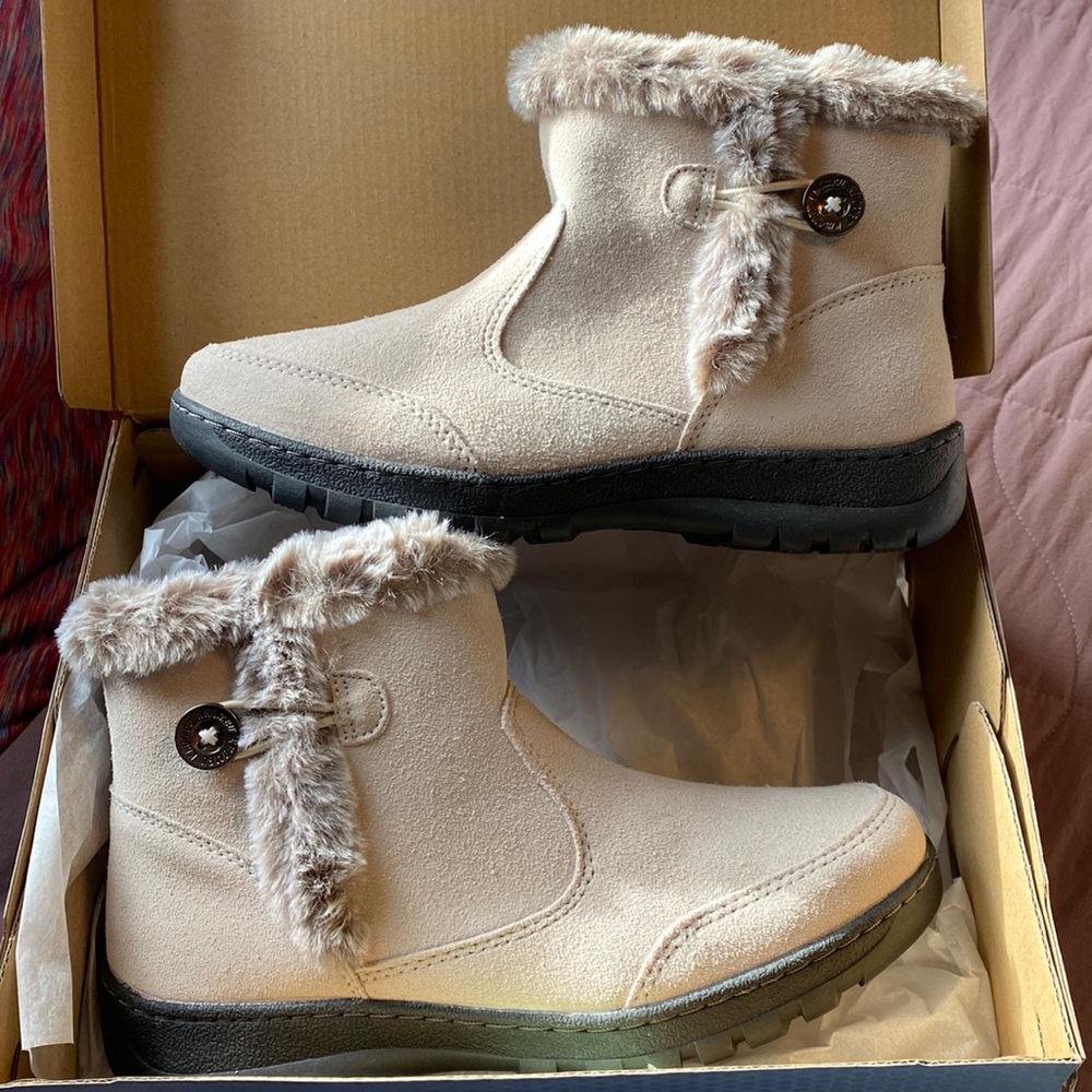 NEW IRIS ZIPPER COLD WEATHER WINTER & SNOW LEATHER BOOTS KHOMBU